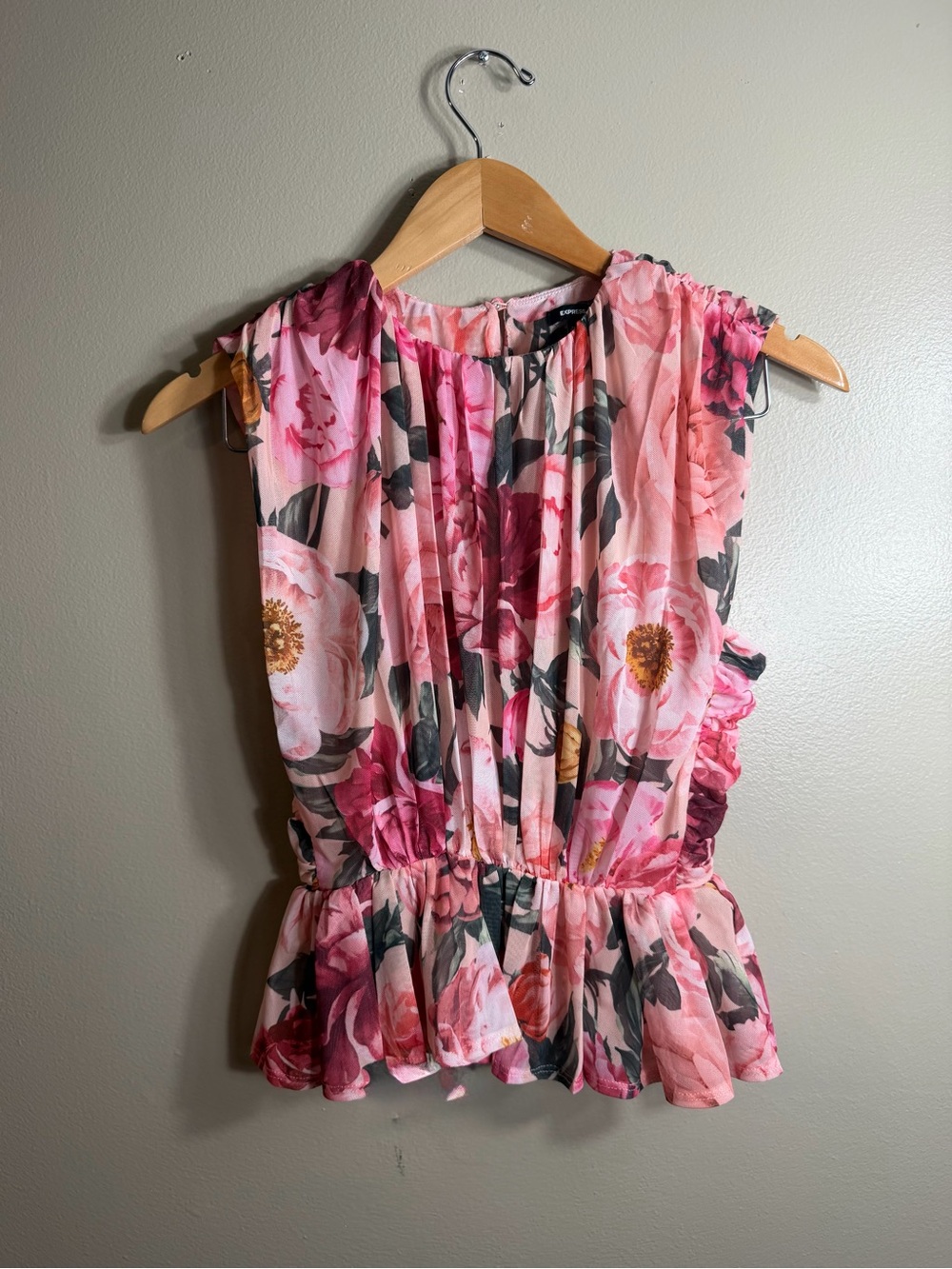Express Floral Mesh Peplum Top XS Pink Rose Ruched Sleeveless Blouse